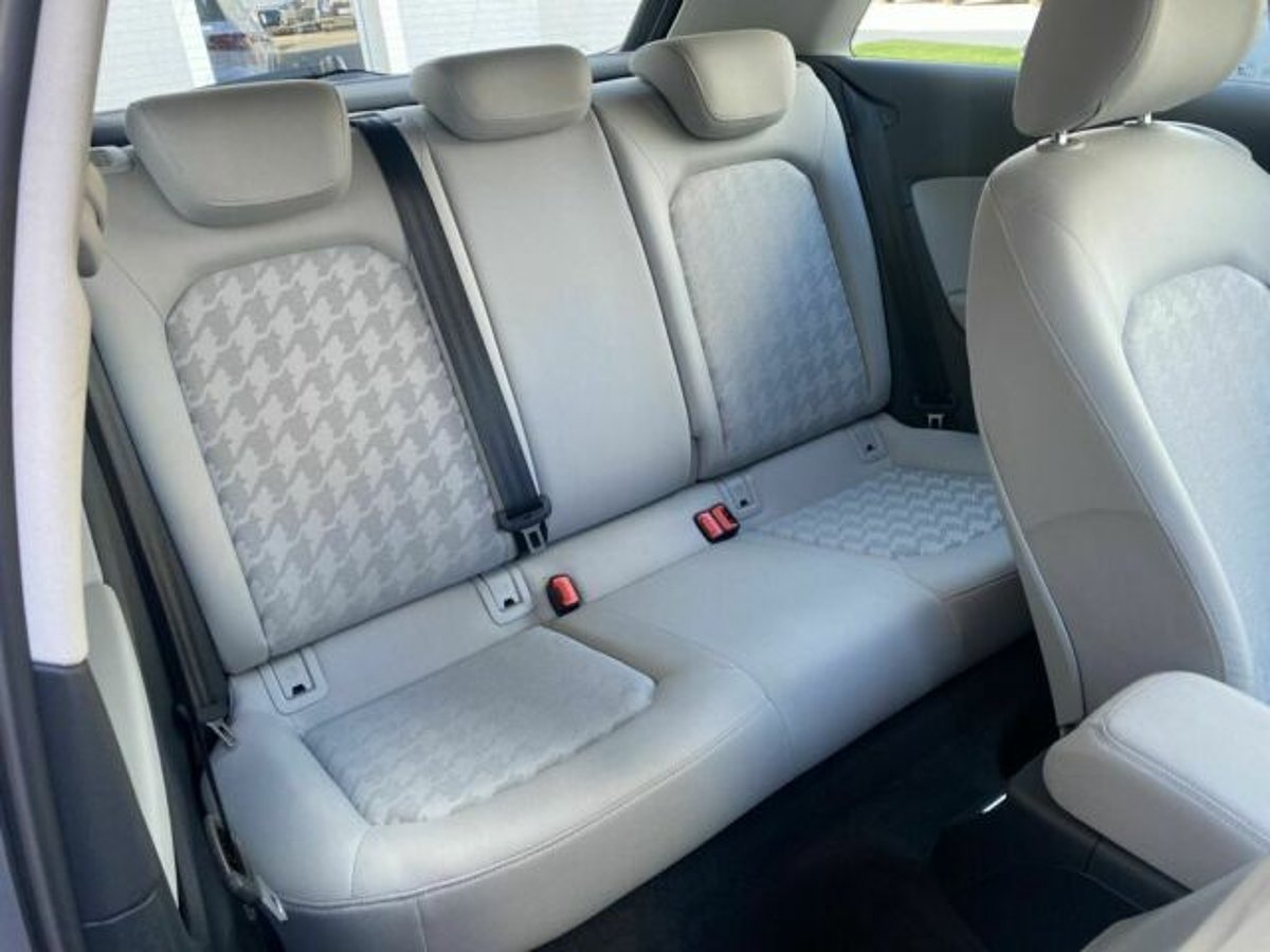Audi A3 1.2 TFSI S tronic PDC Allwetter