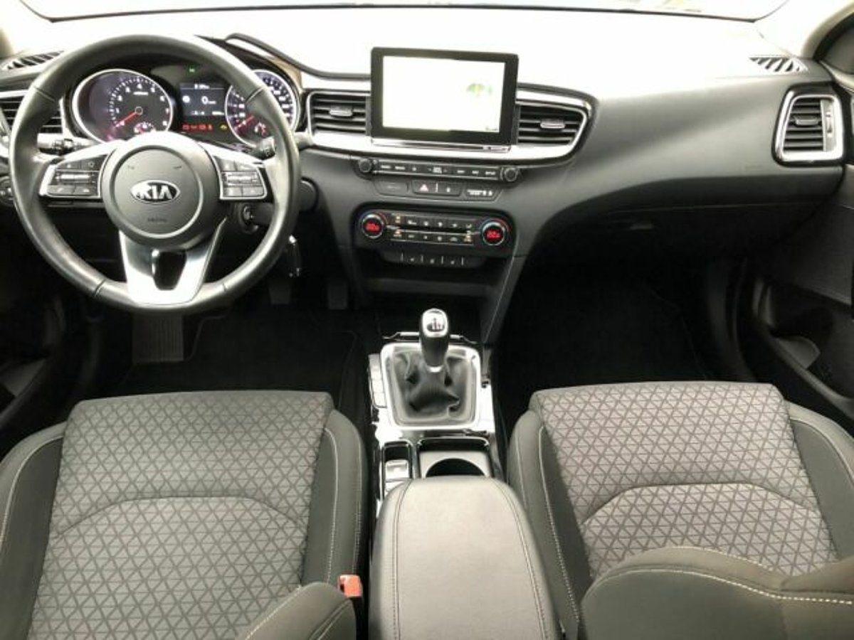 Kia Ceed 1.4 T-GDI OPF Spirit