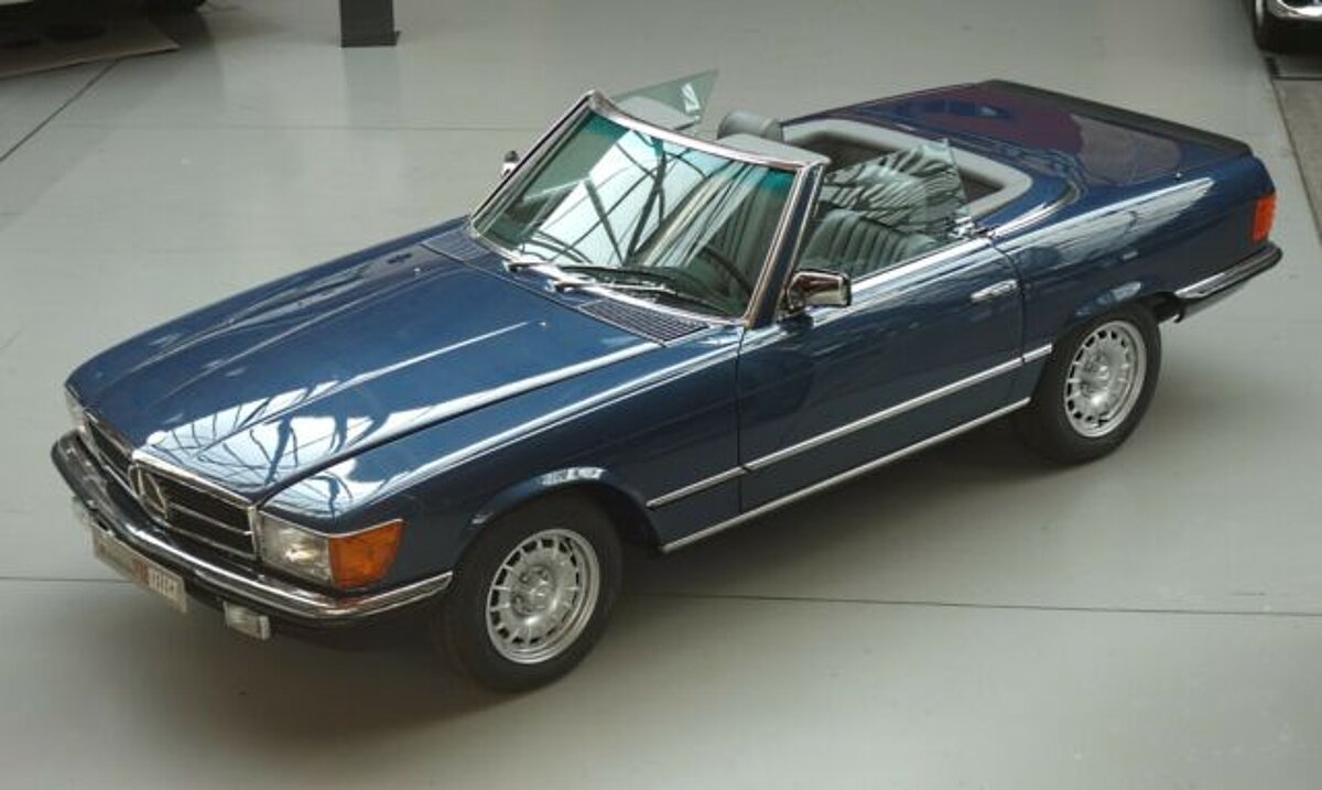 Mercedes-Benz 500 SL R107