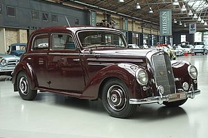 Mercedes-Benz 220 W187