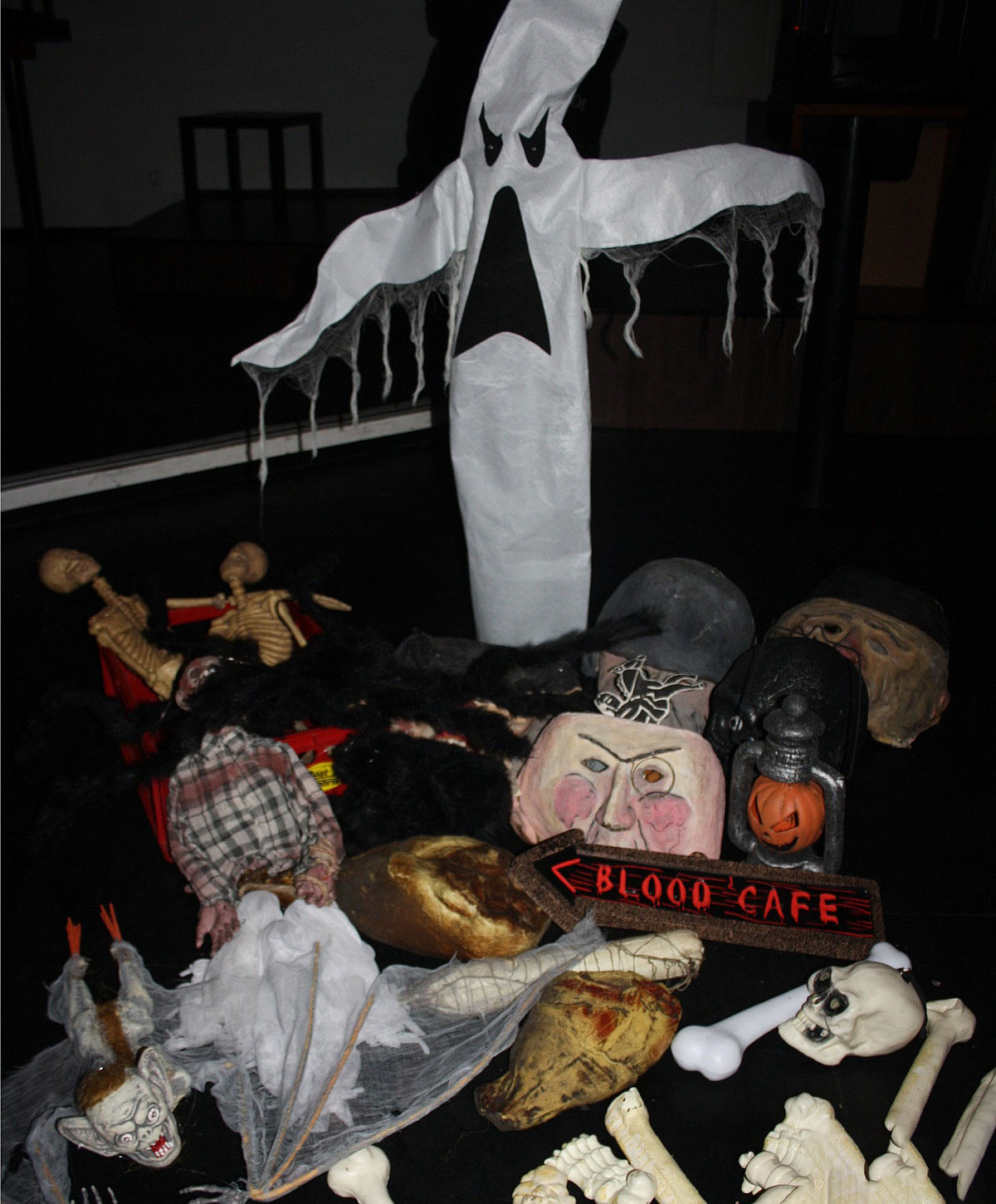 Halloween - Dekoration und Kostüme