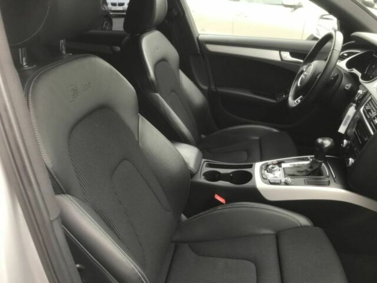 Audi A4 Avant 3.0 TDI DPF quattro S tronic S line Spo