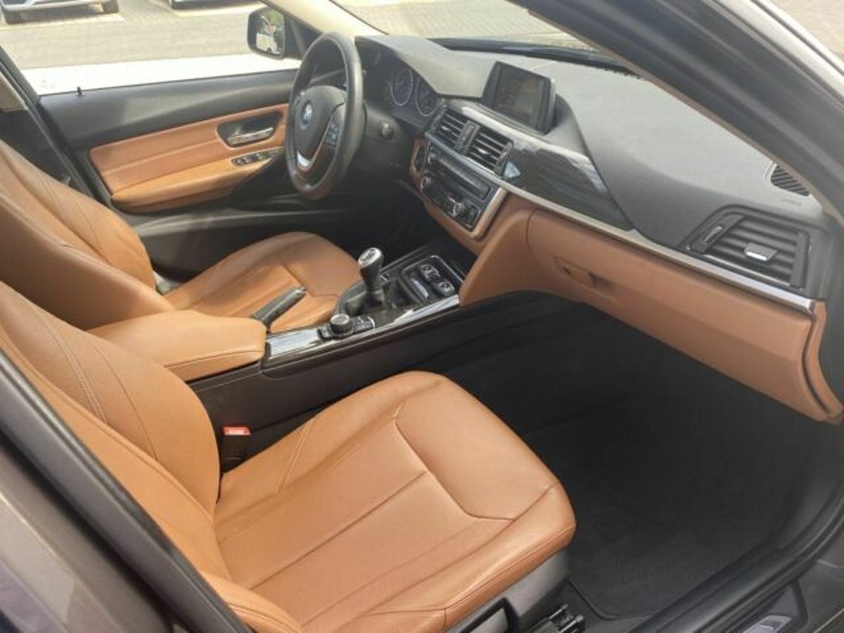 BMW 328i Luxury Line Leder Klima