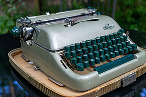 Koffer-Schreibmaschine