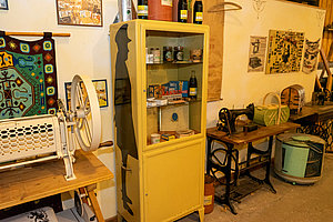 Arzneischrank 1940/50