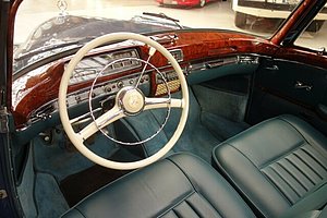 Mercedes-Benz 220S Ponton-Cabriolet