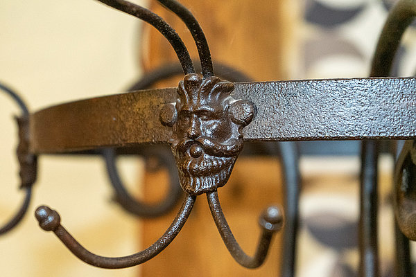 Garderobenständer um 1900