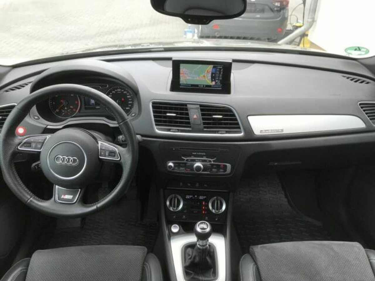 Audi Q3 2.0 TDI quattro S-Line