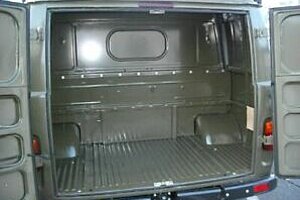 UAZ Geländebus 4x4 TROPHY