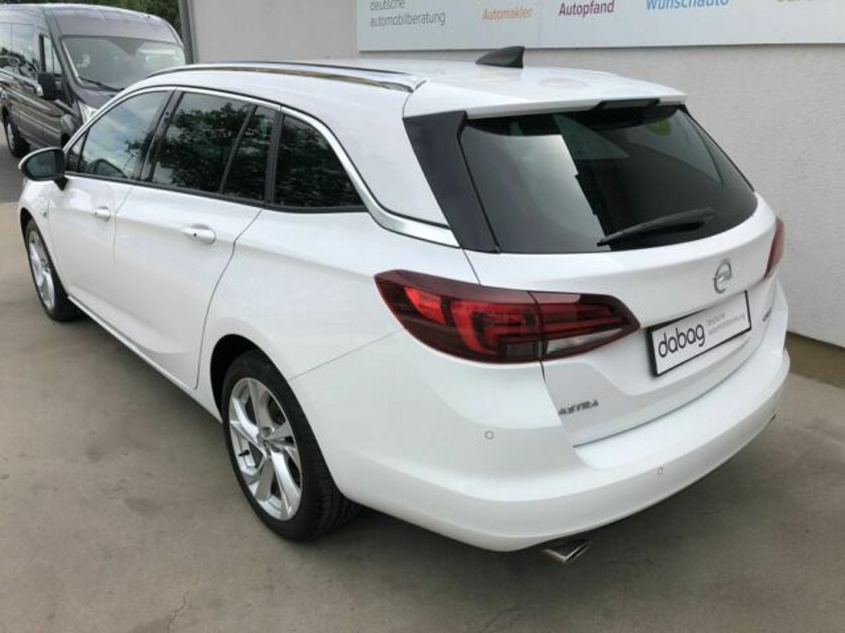 Opel Astra 1.6 Turbo Start/Stop Sports Tourer Innovat