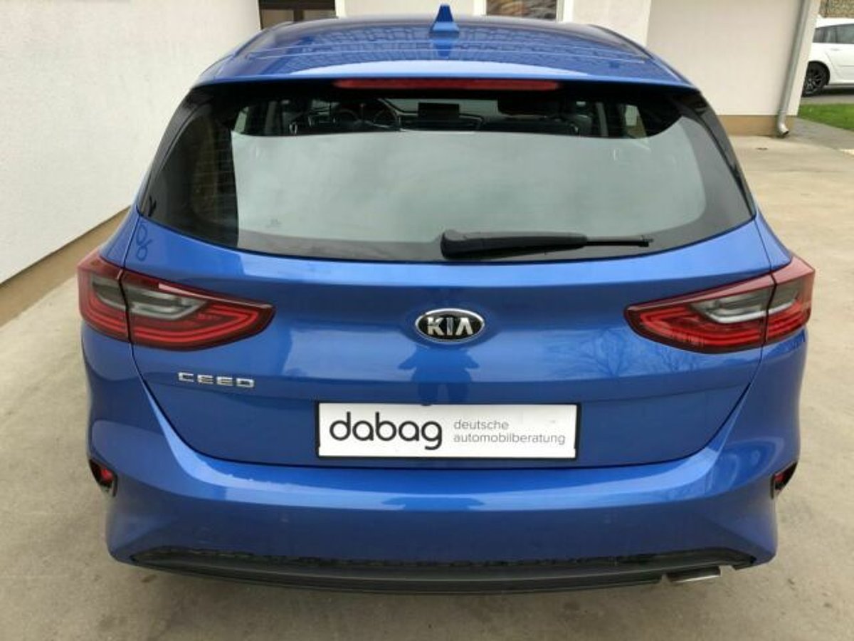 Kia Ceed 1.4 T-GDI OPF Spirit