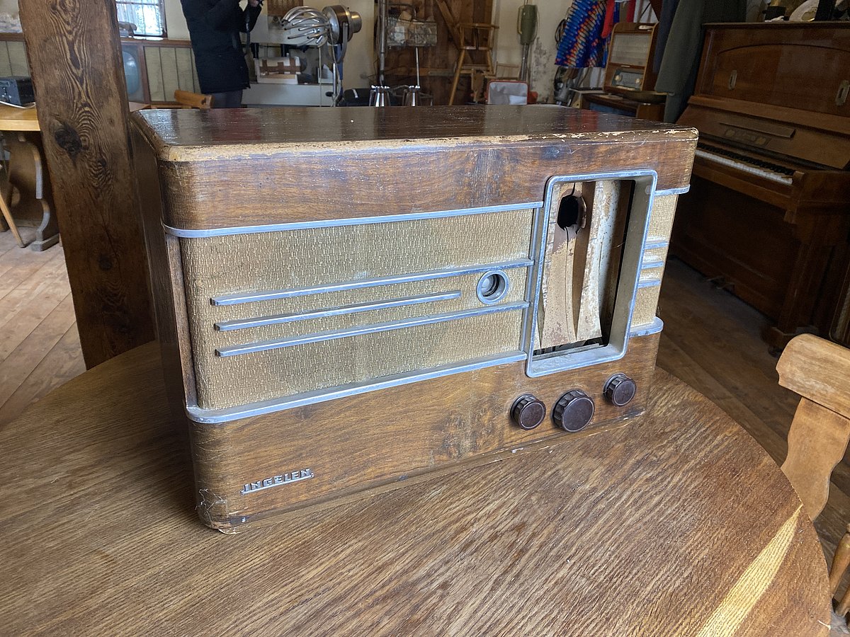 Radio
