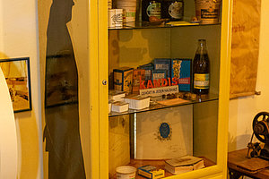 Arzneischrank 1940/50