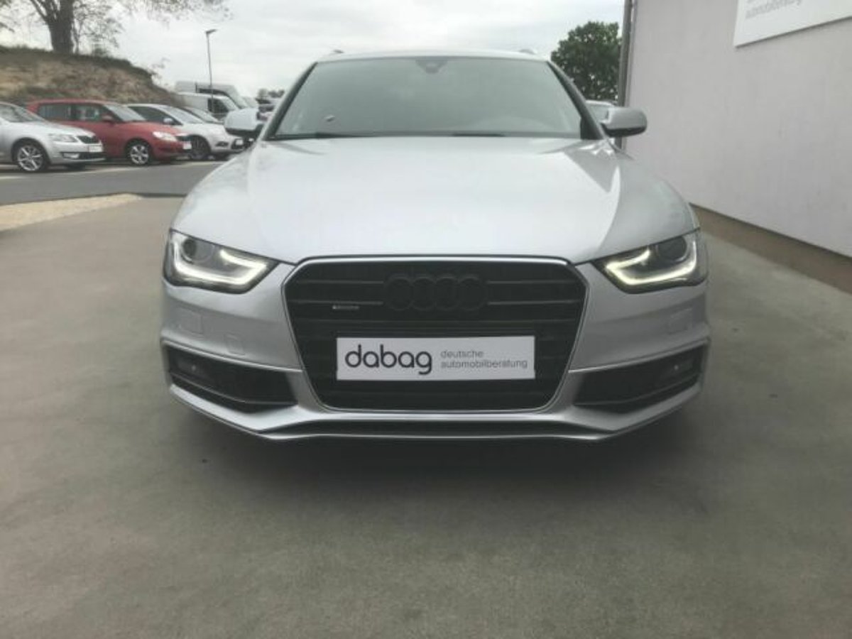 Audi A4 Avant 3.0 TDI DPF quattro S tronic S line Spo