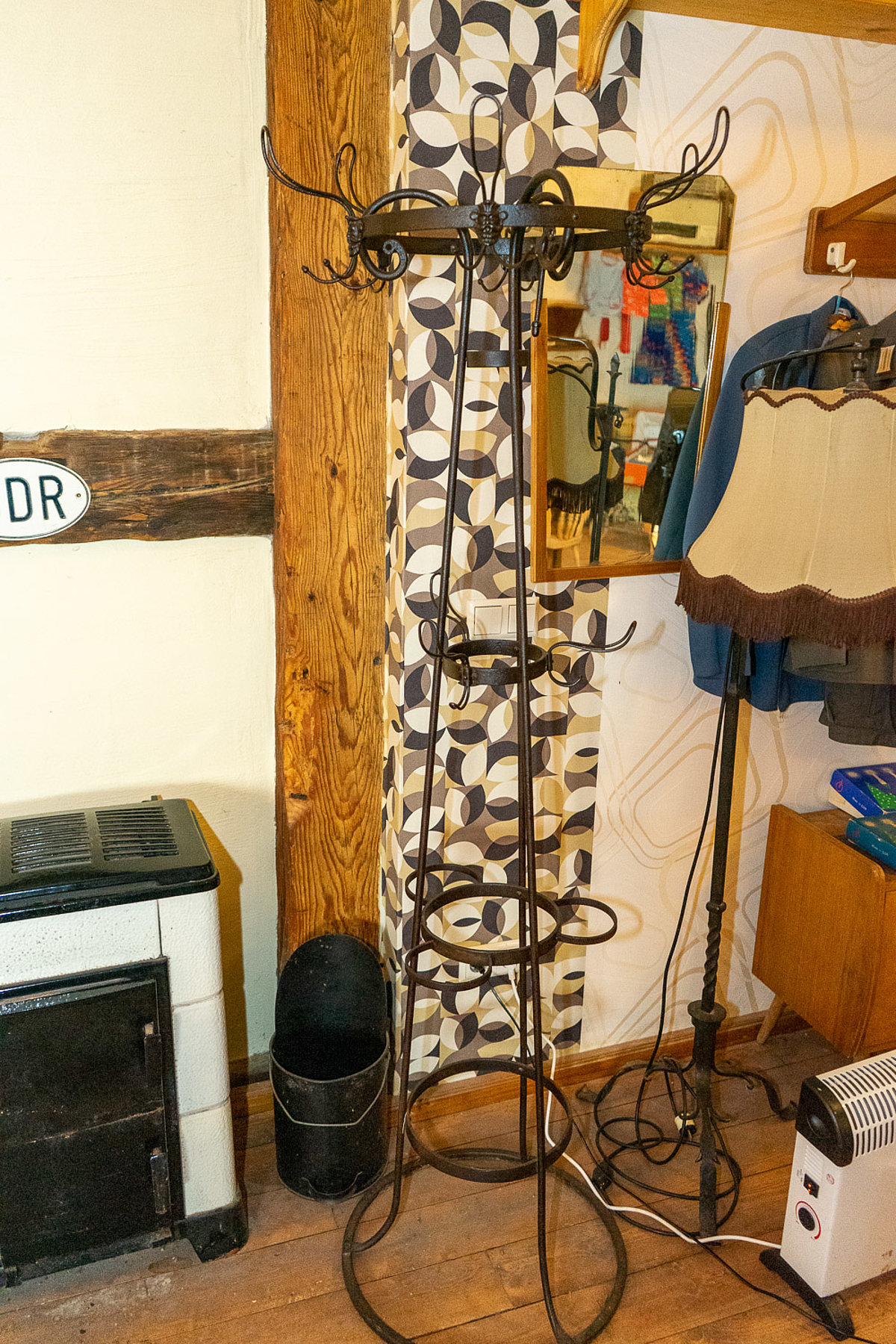 Garderobenständer um 1900