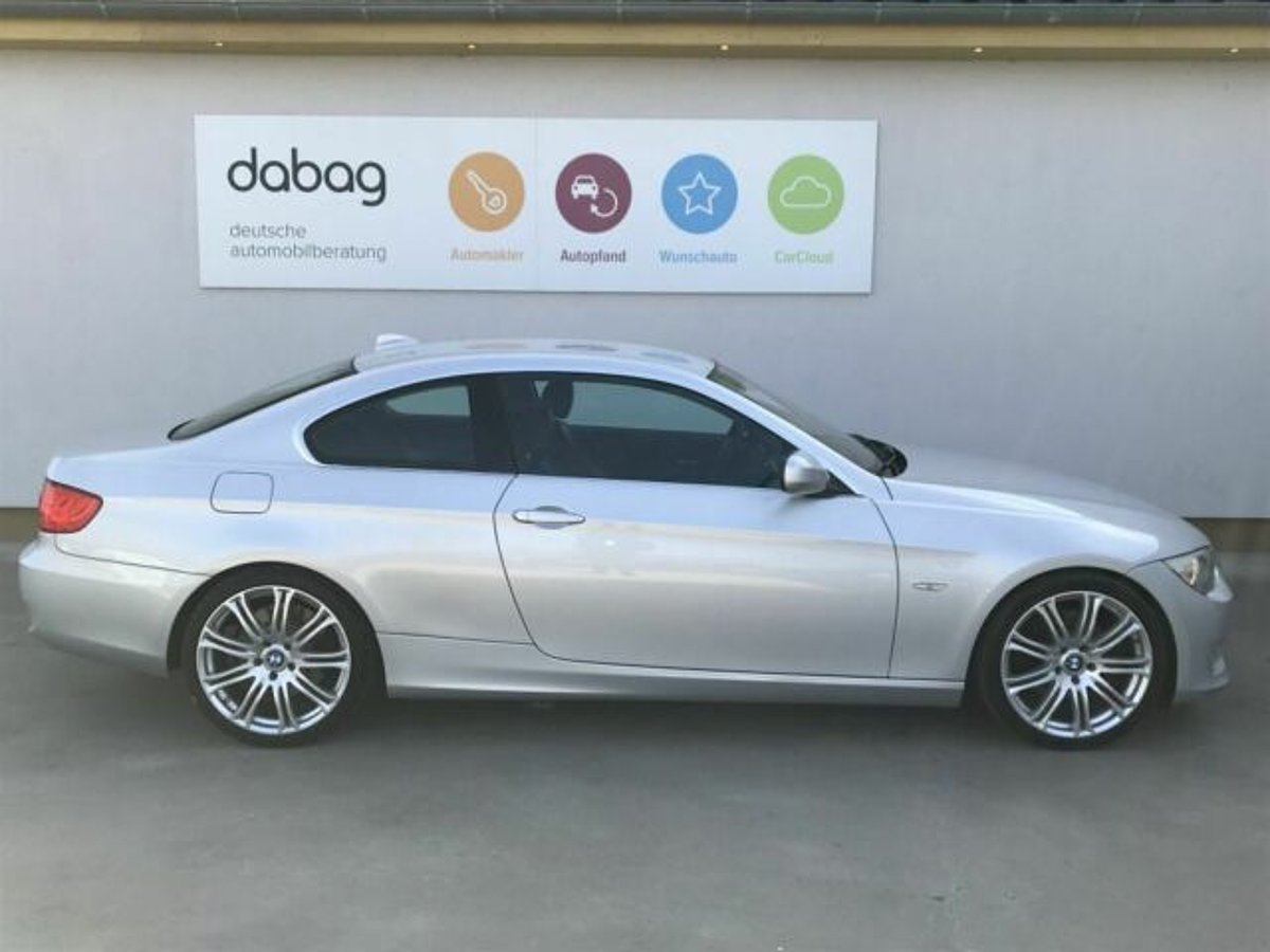BMW 330i Coupe Klima