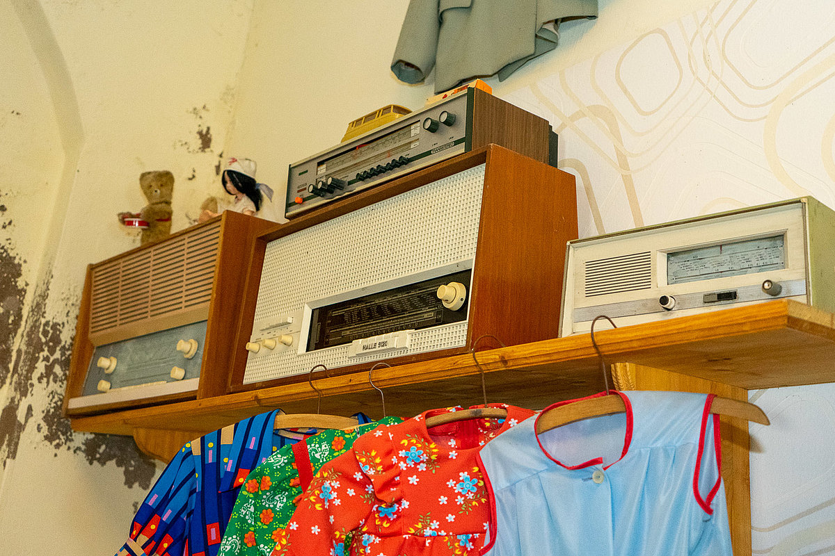 verschiedene Radios der DDR