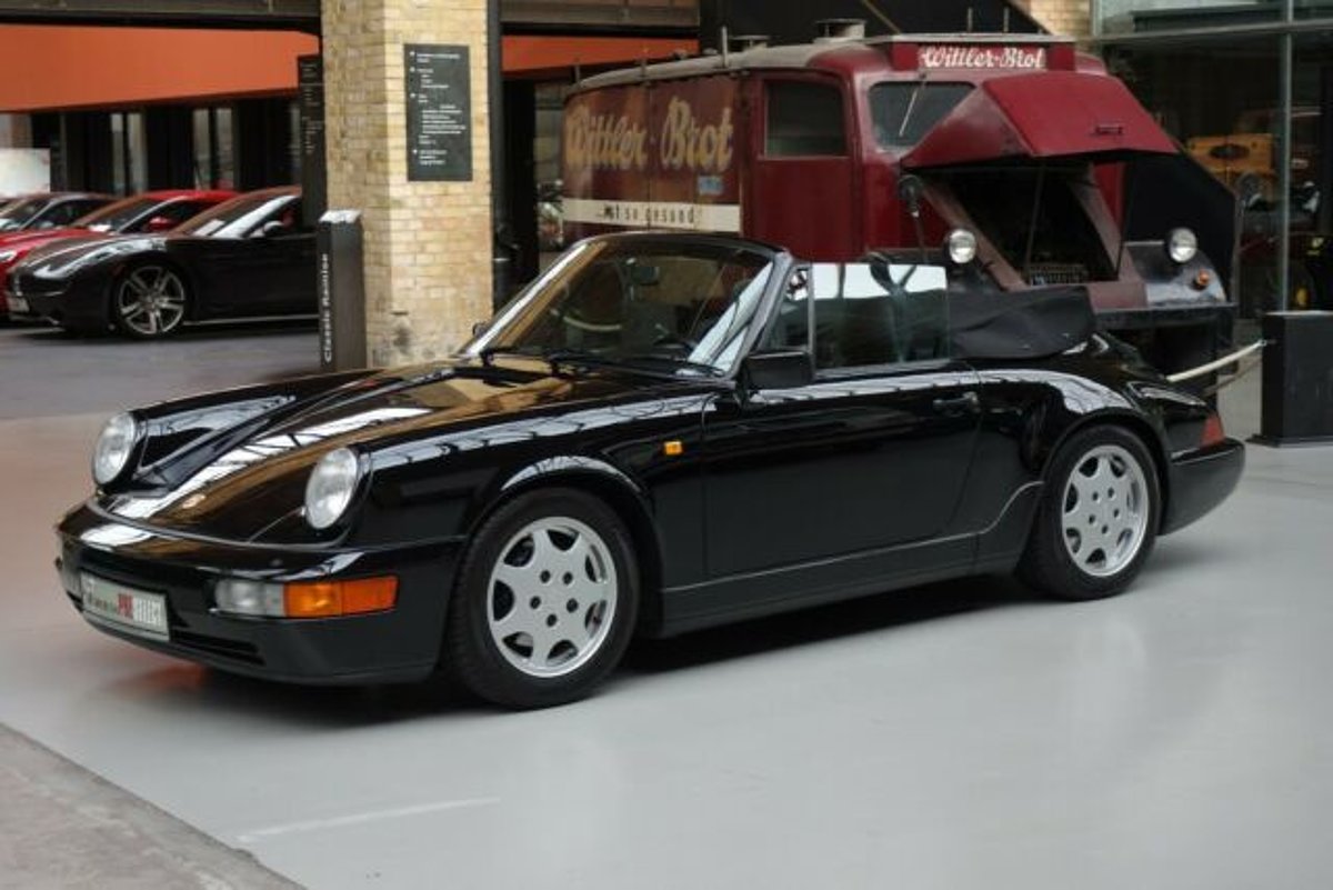 Porsche 964 C2