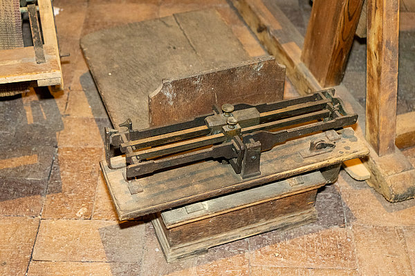 historische Waage um 1910