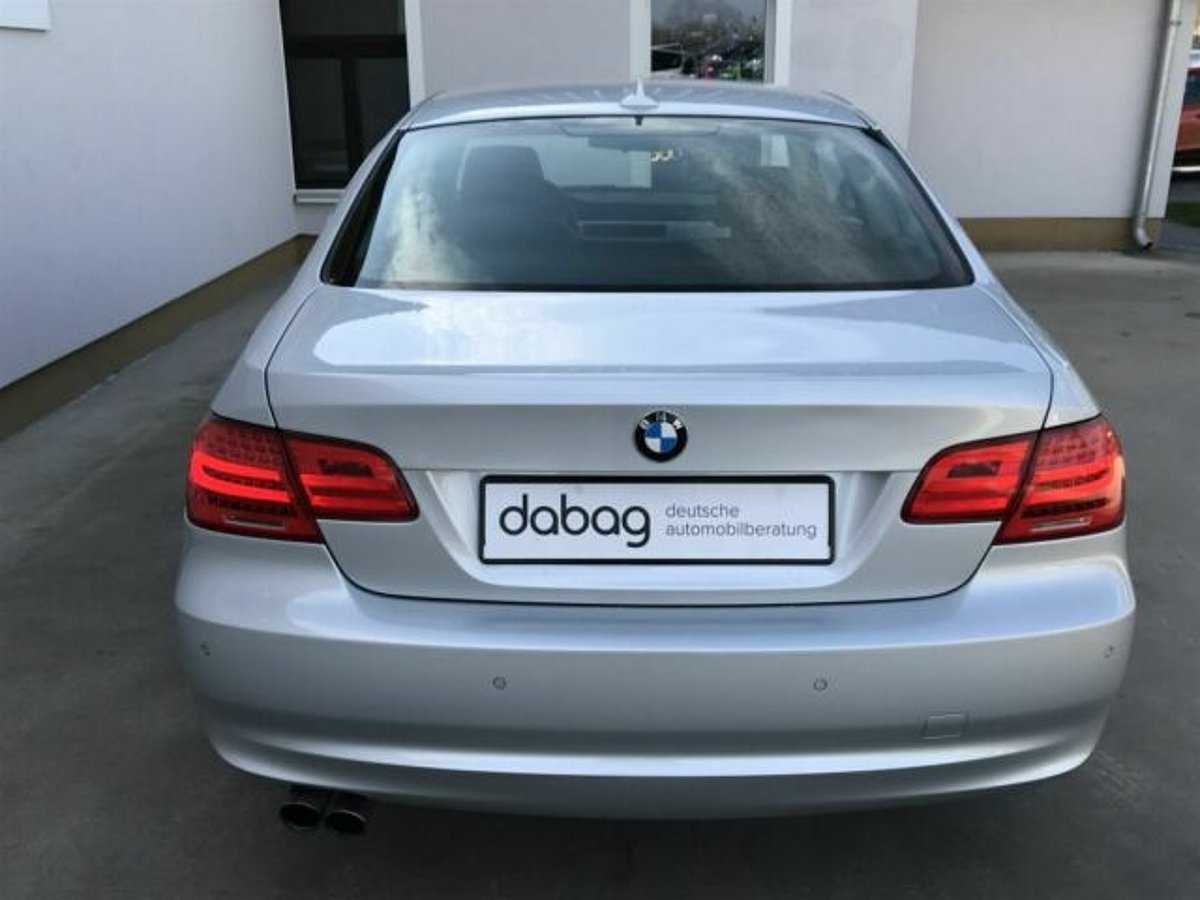 BMW 330i Coupe Klima