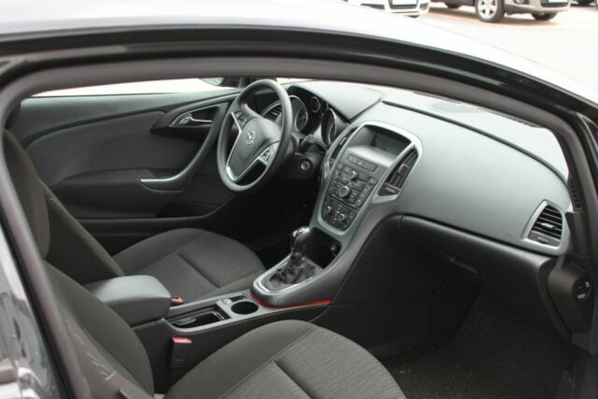 Opel Astra GTC 1.4 Turbo Klima