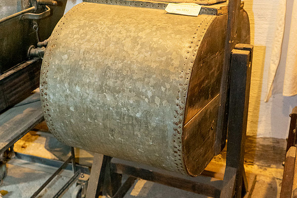 historische Waschmaschine um 1890