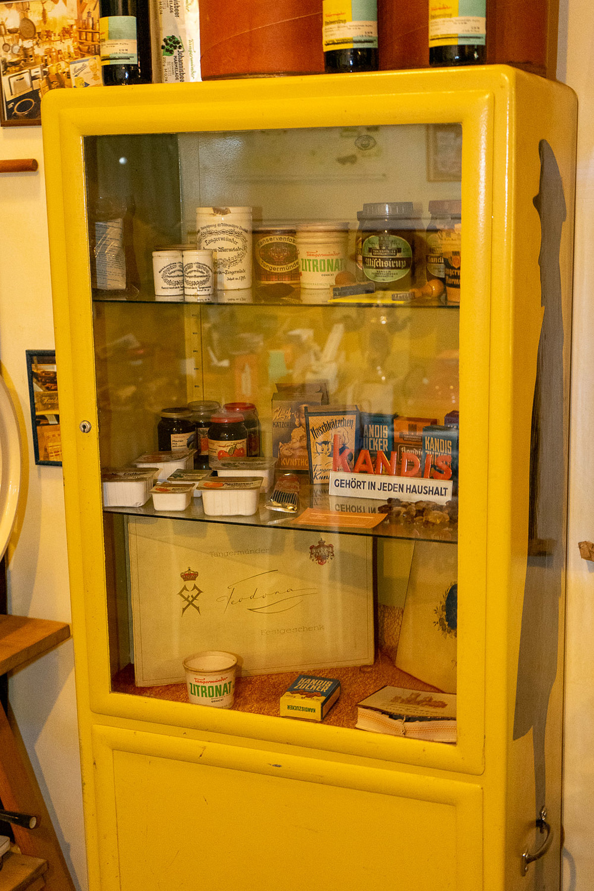 Arzneischrank 1940/50