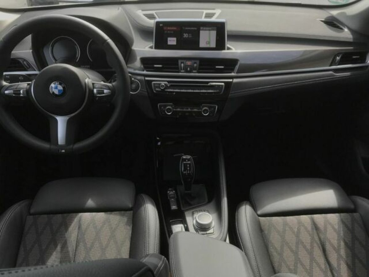 BMW X1 xDrive20i Aut. xLine