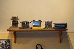 verschiedene historische Toaster